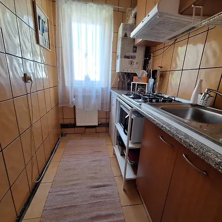 Hellen Apartment Predeal