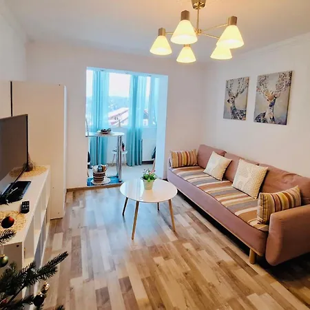 Hellen Apartment *